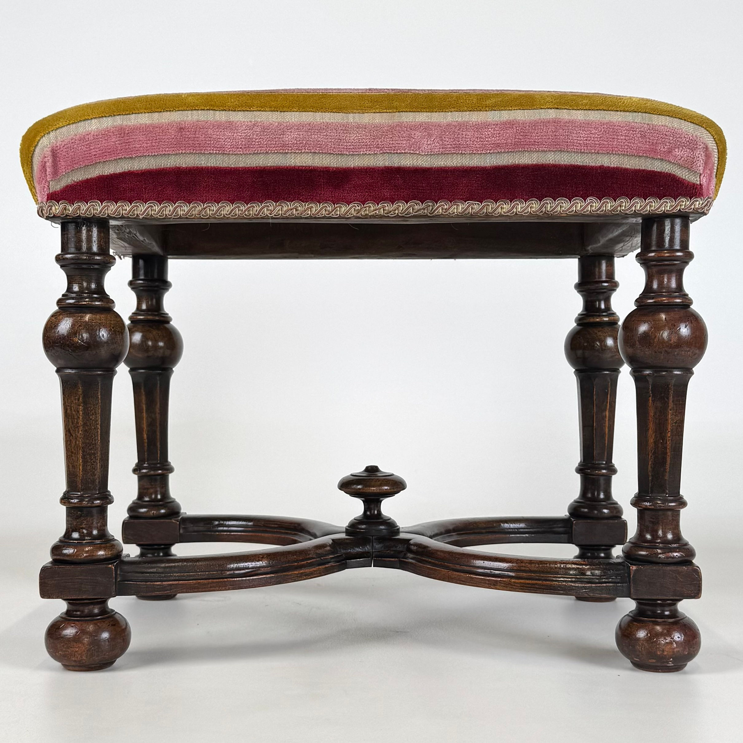 Antique 19th Century William And Mary Style Stool In Mahogany ( REF AF-4385 )