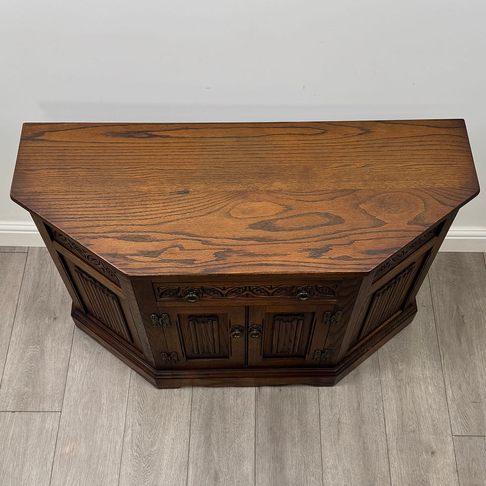 Thumbnail: Antique 20th Century Linenfold Cupboard In Oak ( AF-6227 )
