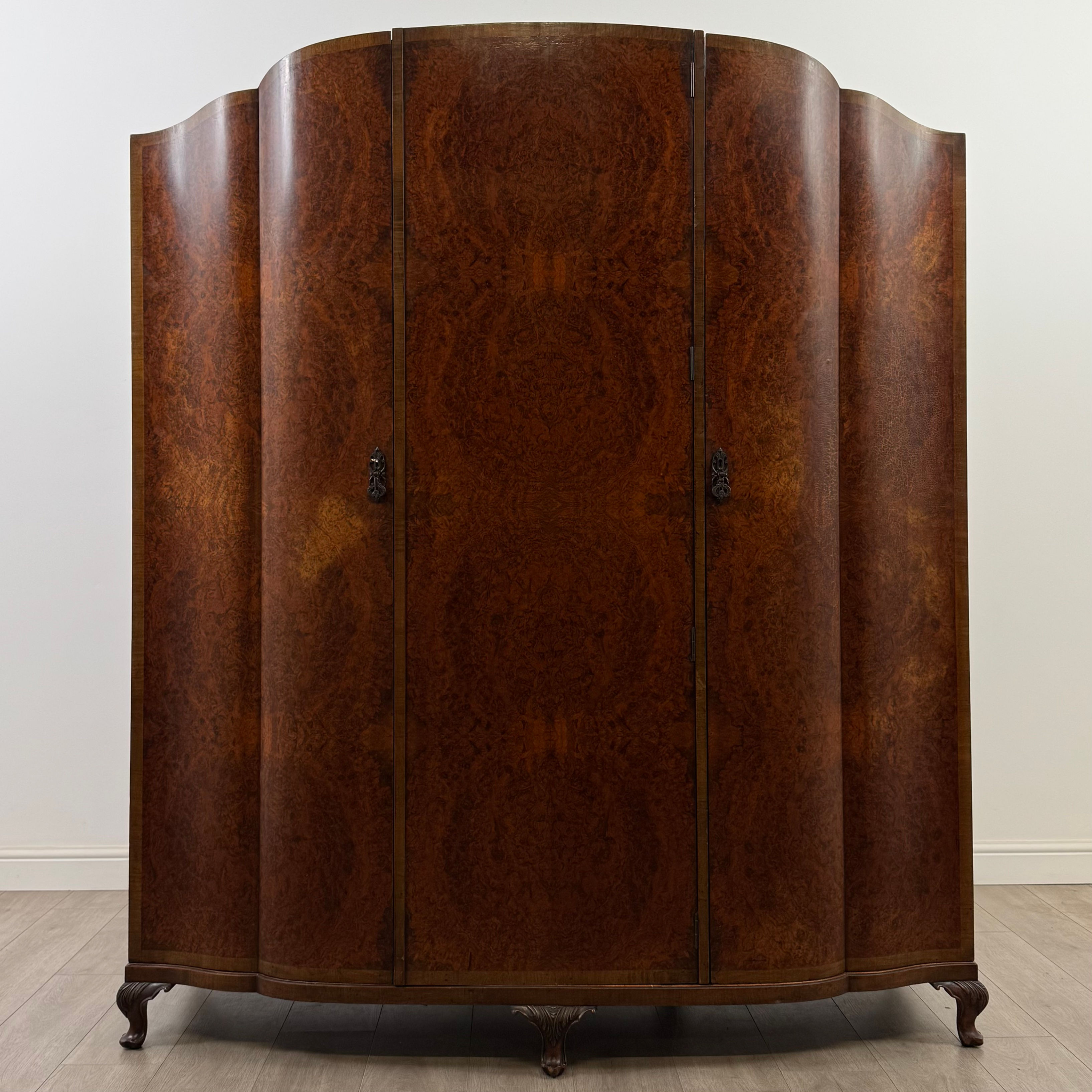 Antique 20th Century Large Edwardian Wardrobe In Burr Walnut ( AF-5611 )