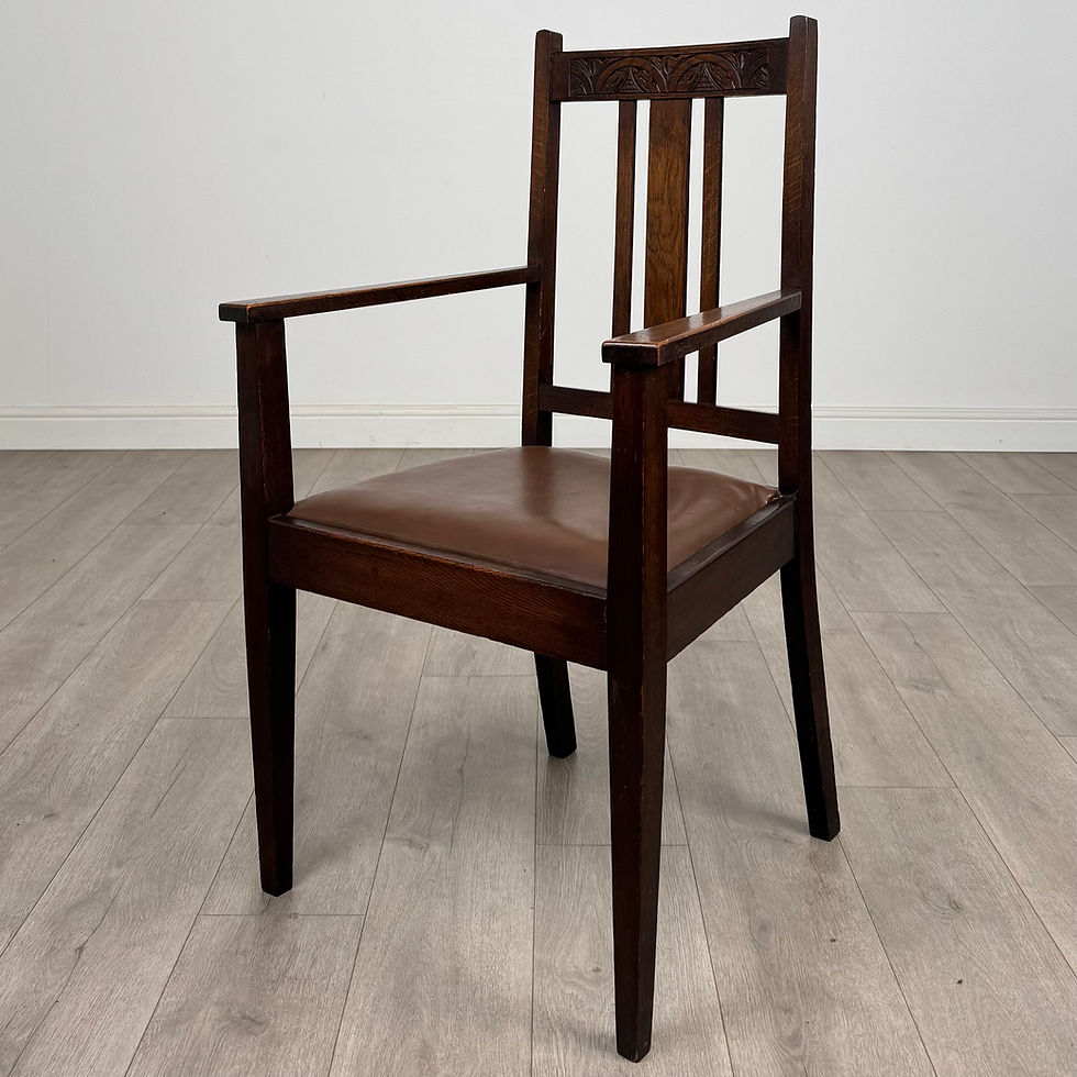 Thumbnail: Antique 18th Century Dining Table With 6 Dining Chairs In Oak ( AF-5307 )