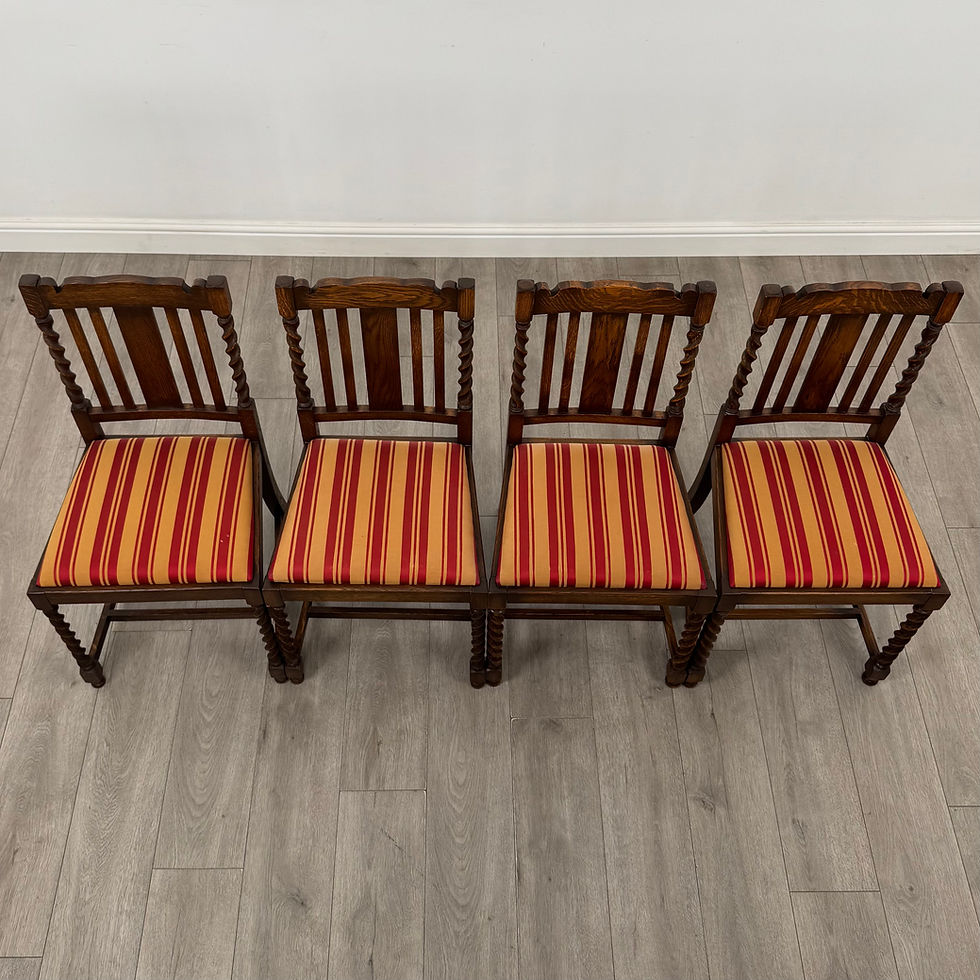 Thumbnail: Antique 20th Century Set Of 4 Barley Twist Dining Chairs In Oak ( AF-6291 )
