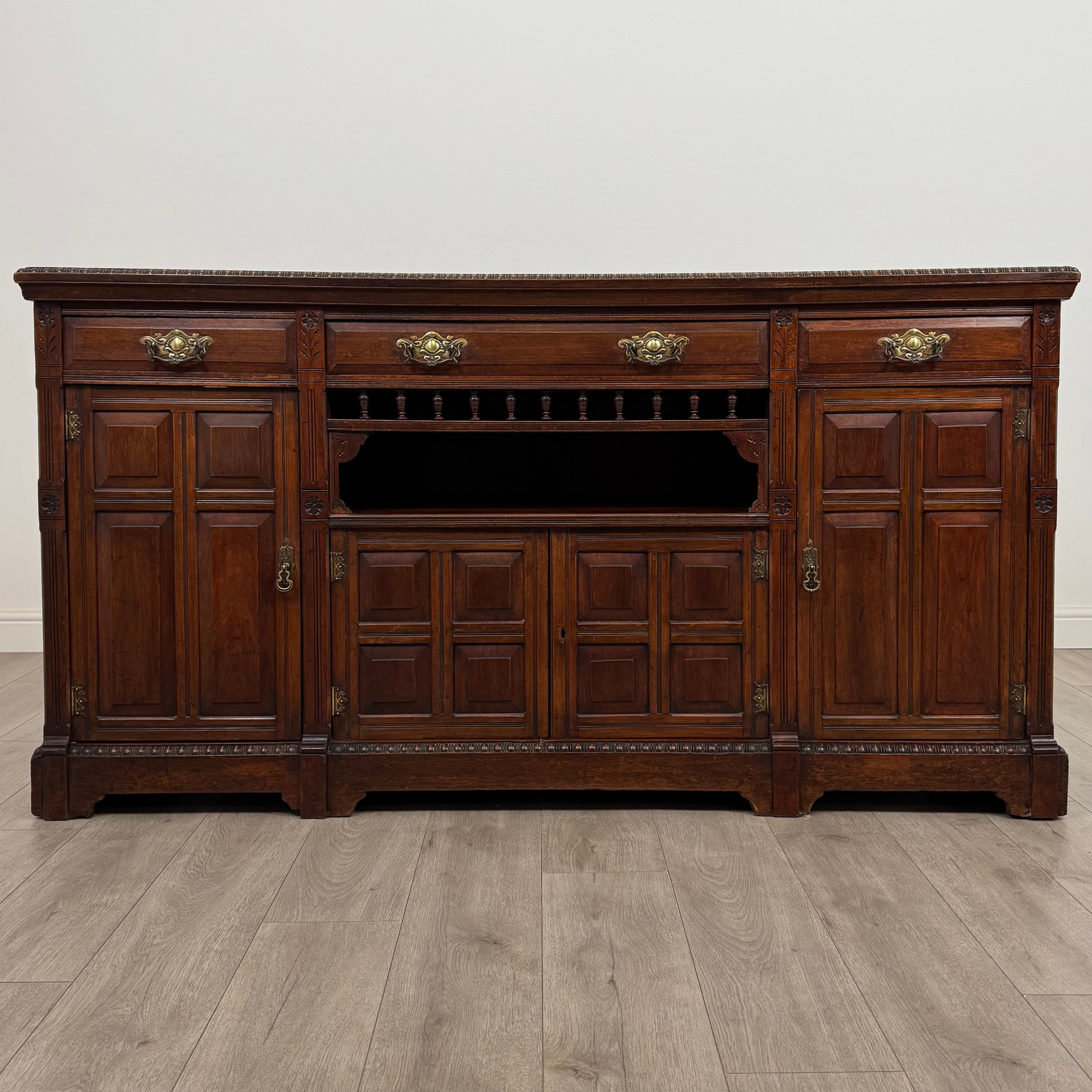 Antique 20th Century Good Quality Sideboard In Walnut ( REF AF-5029 )