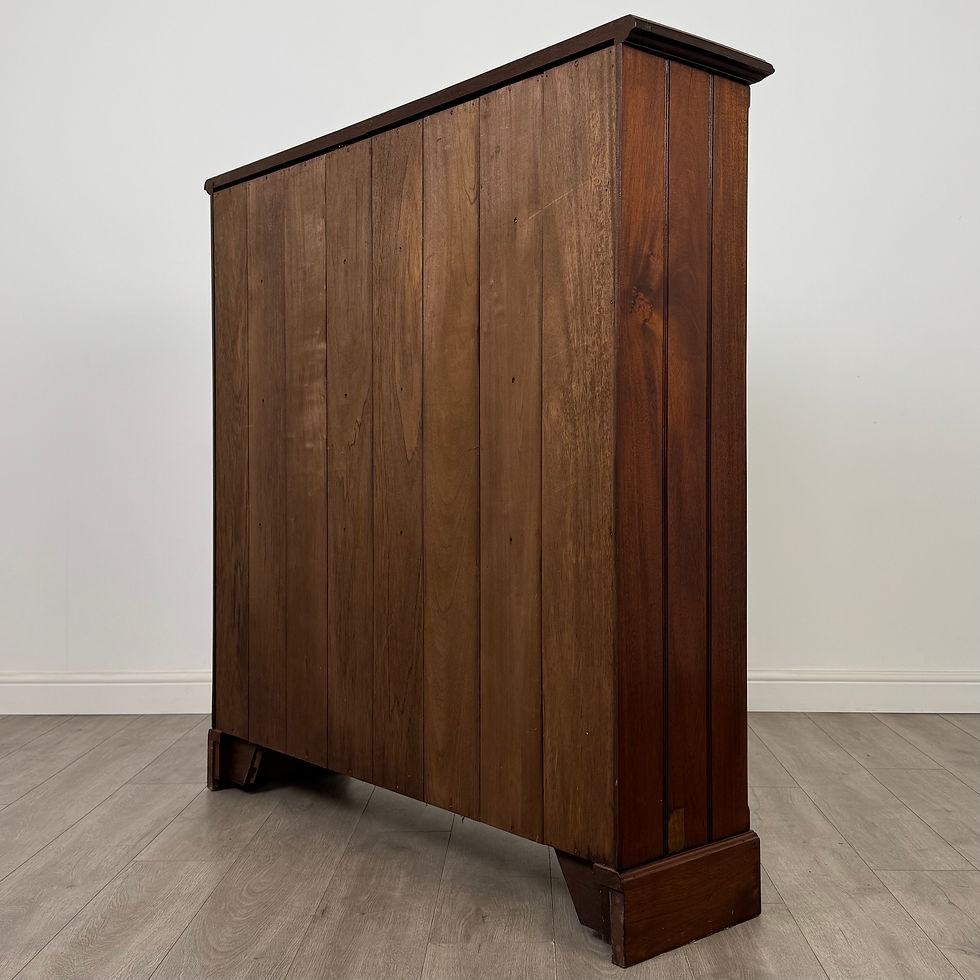Thumbnail: Antique 20th Century Edwardian Display Cabinet In Walnut ( REF AF-5229 )