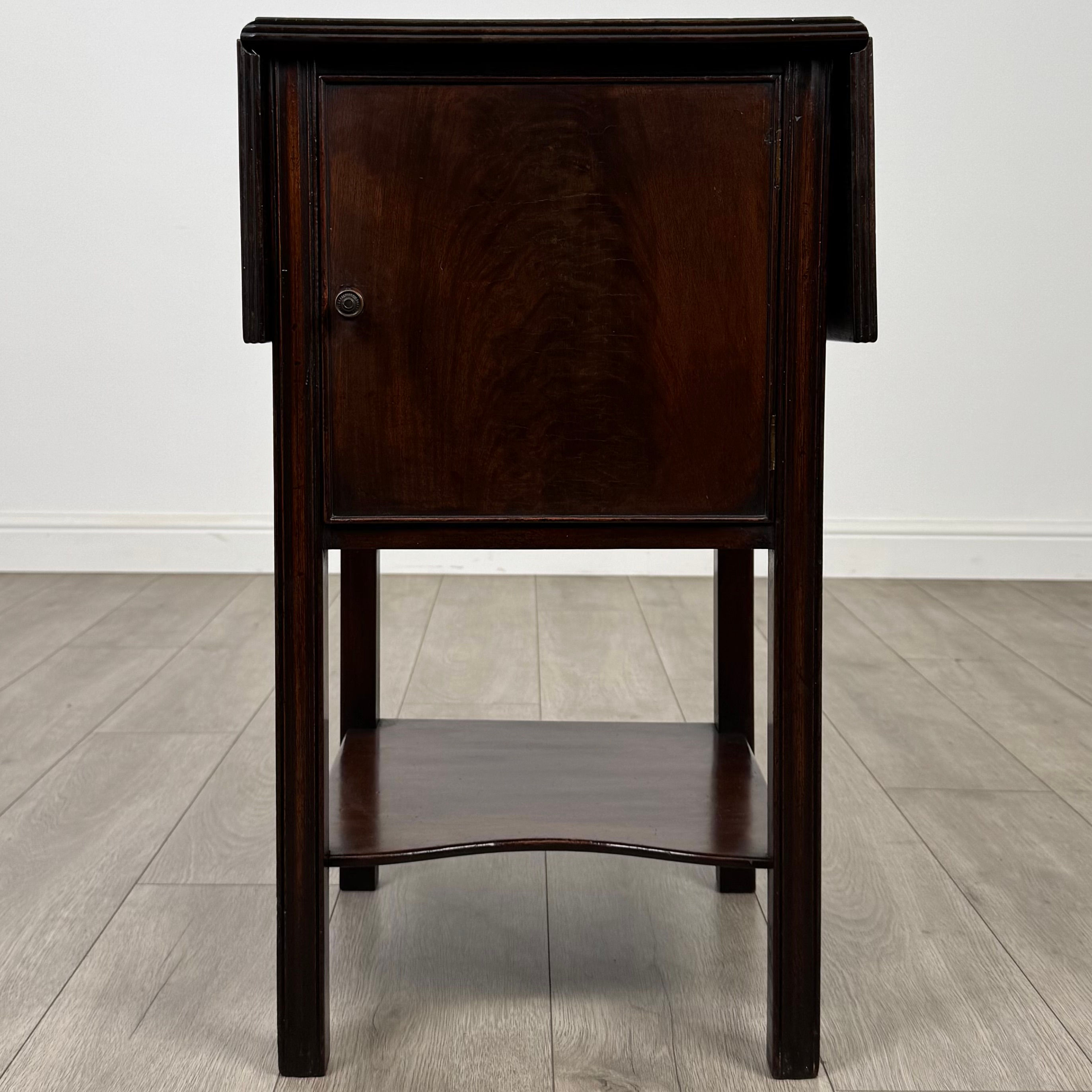 Antique 18th Century Drop Leaf Cabinet In Mahogany ( REF AF-4545 )