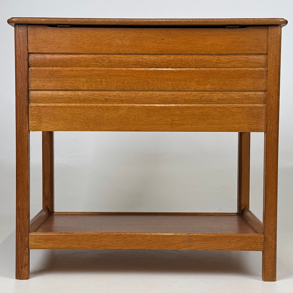 Thumbnail: Antique 20th Century Good Quality Storage Box On Stand In Oak ( REF AF-4936 )