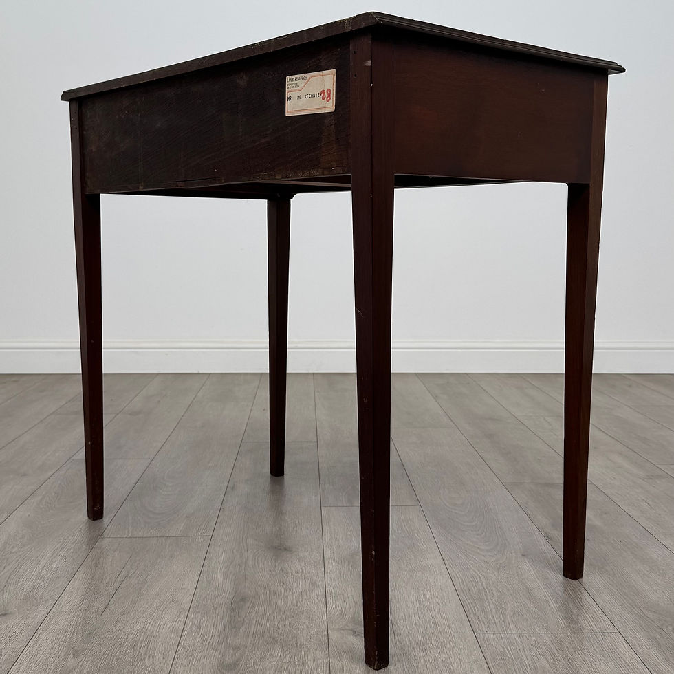 Thumbnail: Antique 18th Century Fine Quality Writing Table In Mahogany ( REF AF-4915 )