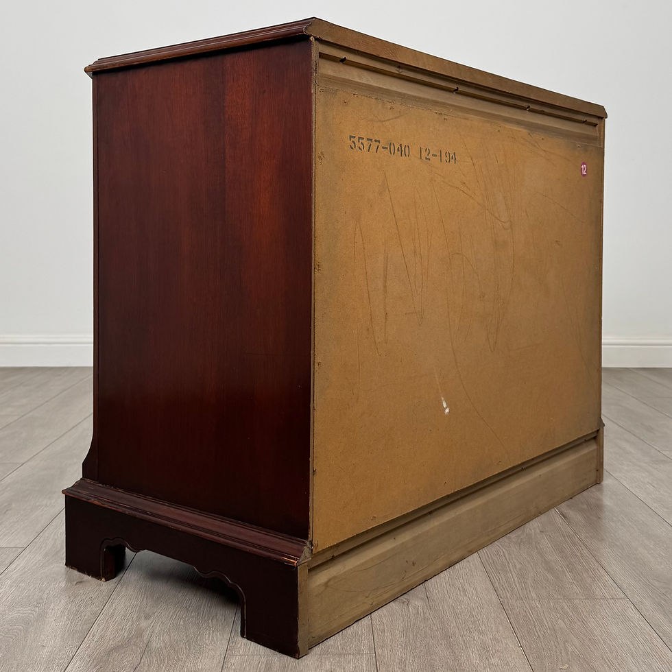 Thumbnail: Antique 20th Century American Chest Of Drawers In Mahogany ( AF-6157 )