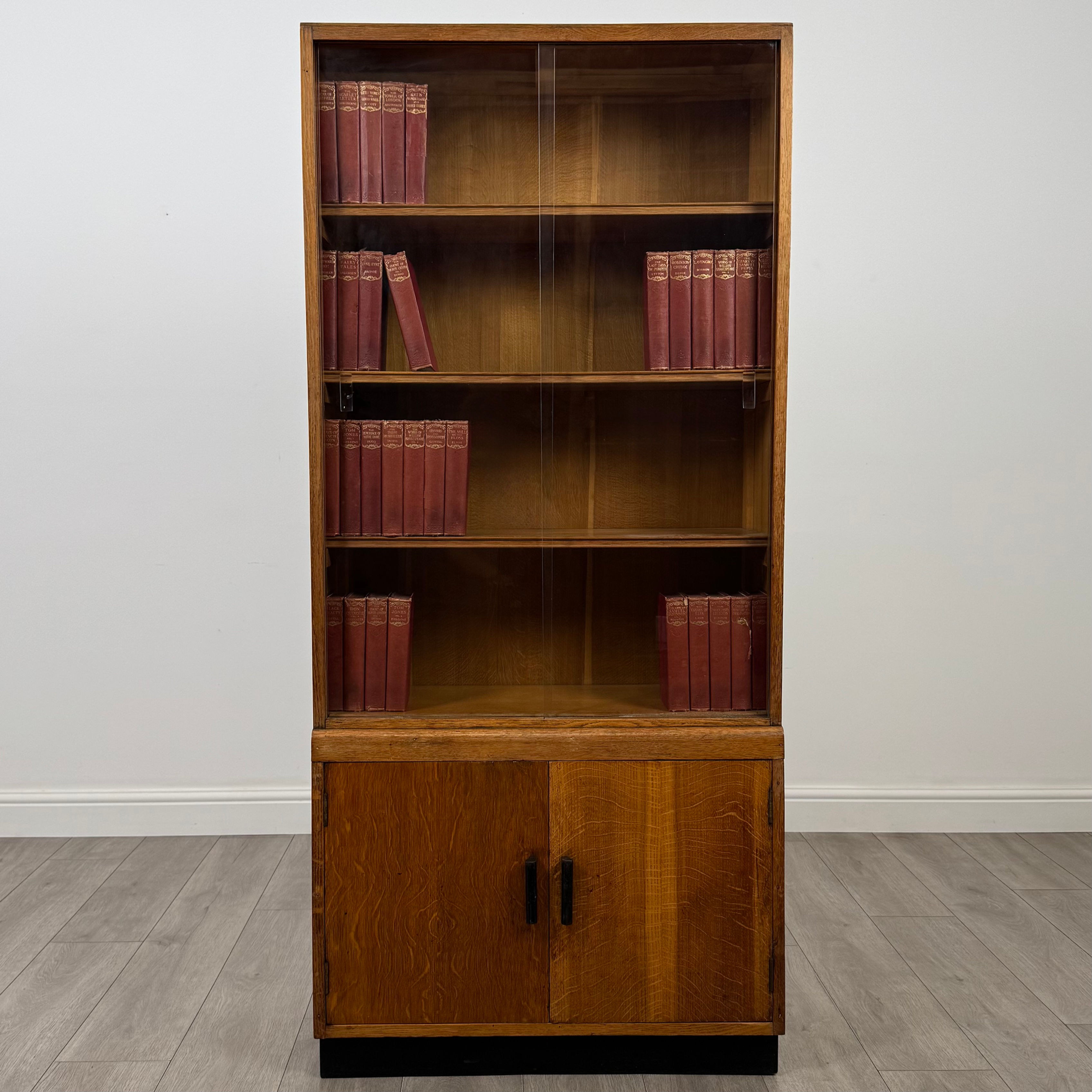 Vintage 20th Century Display Cabinet In Golden Oak ( AF-6152 )