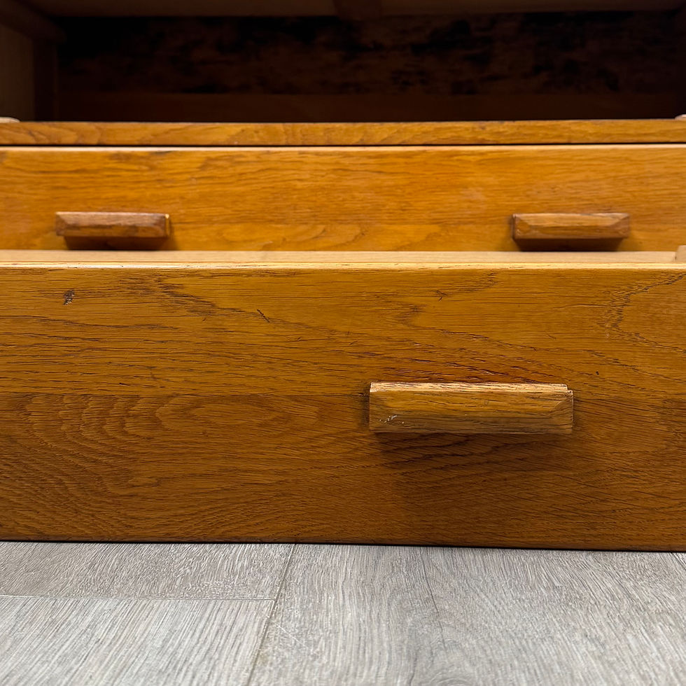 Thumbnail: Antique 20th Century Chest Of Drawers In Golden Oak ( AF-5923 )