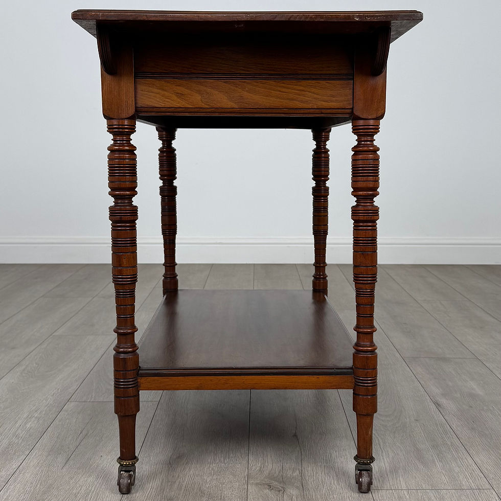Thumbnail: Antique 20th Century Fine Quality Side Table In Walnut ( REF AF-4449 )