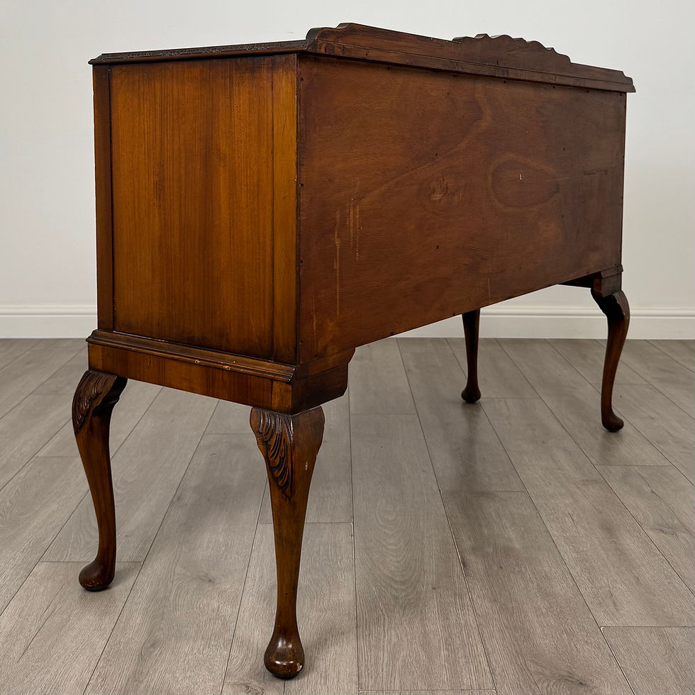 Thumbnail: Antique 20th Century Good Quality Sideboard In Burr Walnut ( AF-6161 )