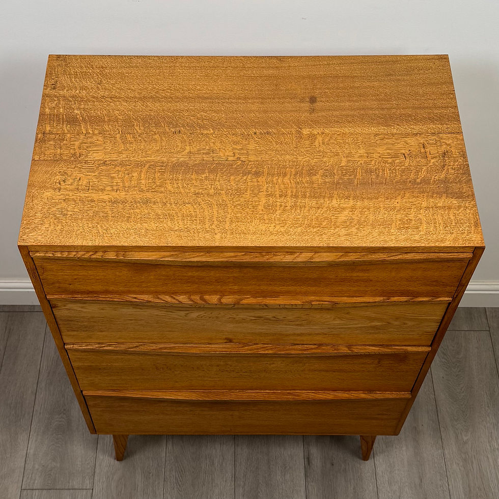 Thumbnail: Vintage 20th Century Fine Quality Chest Of Drawers In Oak ( AF-5520 )