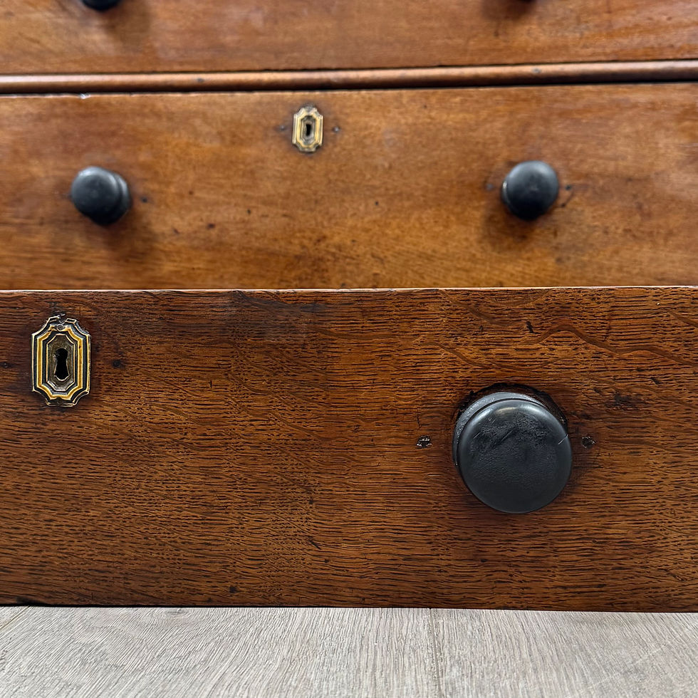 Thumbnail: Antique 18th Century Georgian Chest Of Drawers In Oak ( AF-5358 )