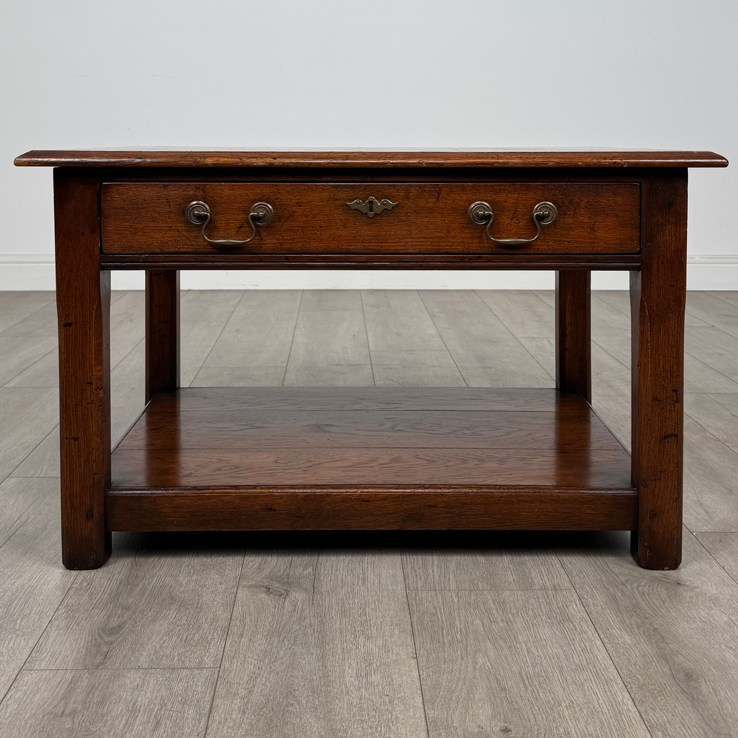 Antique 20th Century Fine Quality Coffee Table In Oak ( AF-5375 )