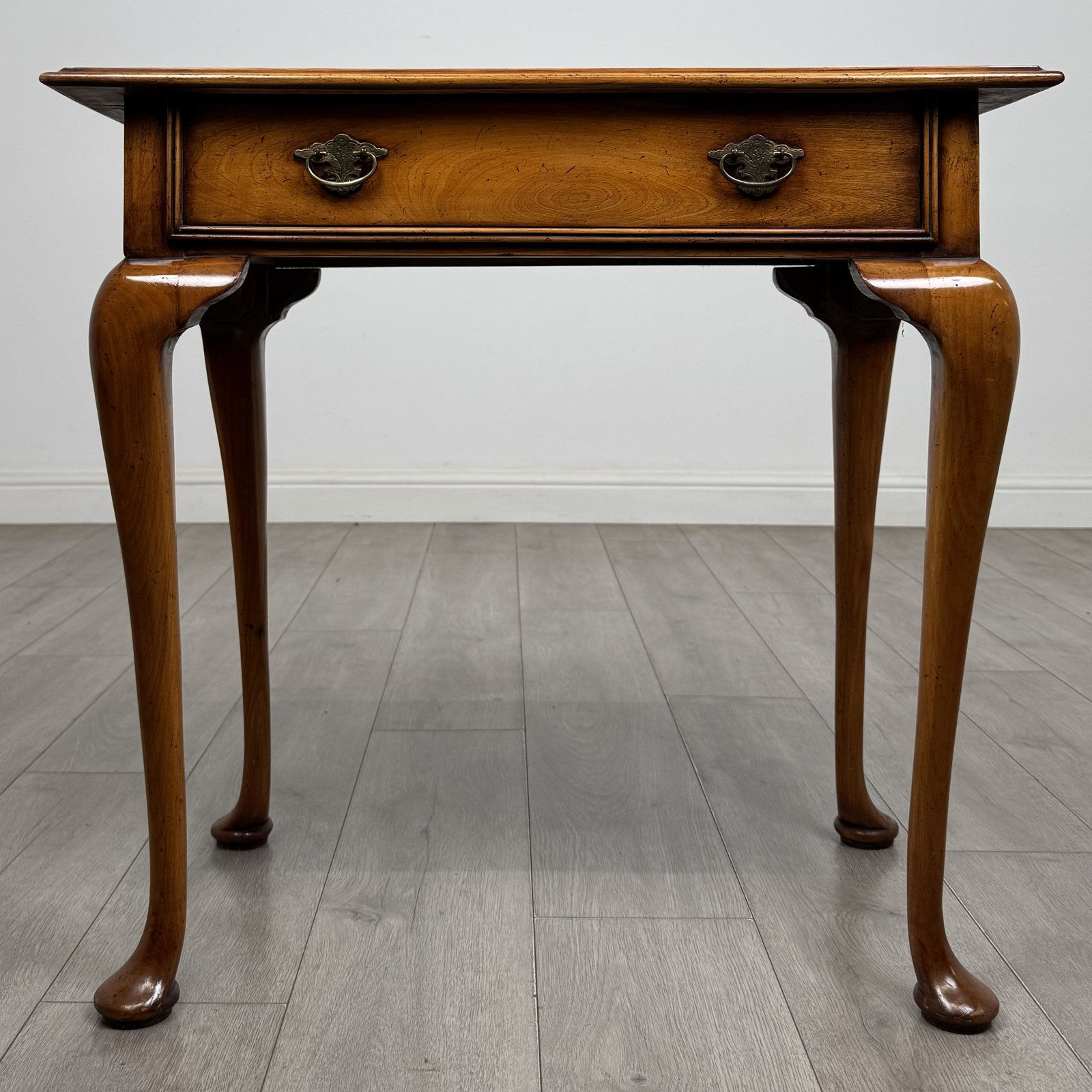 Vintage Georgian Style Side Table | Cabriole Legs | AF-6726