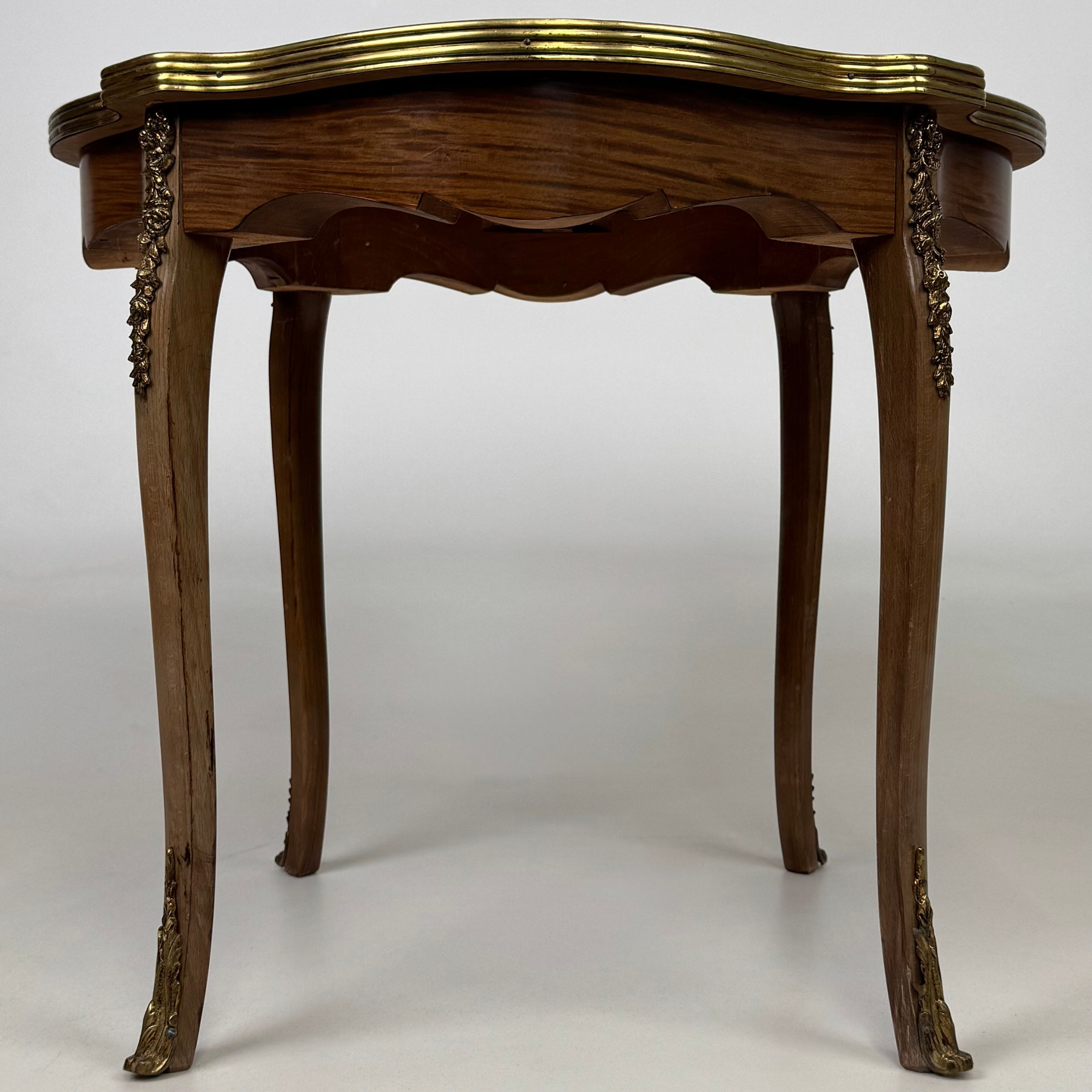 Antique 20th Century Small French Side Table In Mahogany ( REF AF-4924 )