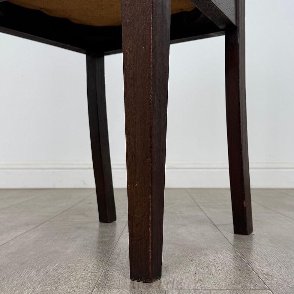 Thumbnail: Antique 18th Century Dining Table With 6 Dining Chairs In Oak ( AF-5307 )