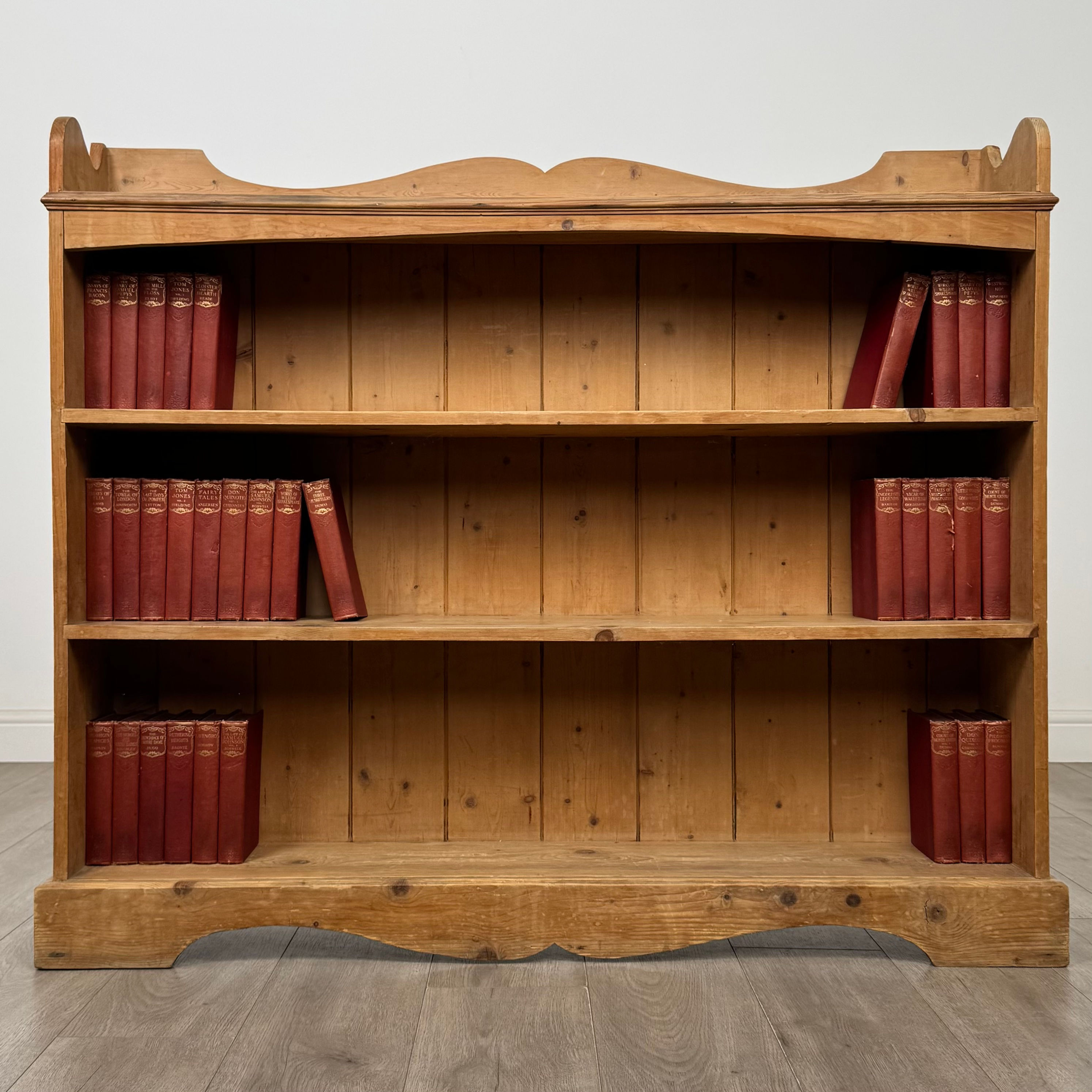 Antique 20th Century Good Quality Open Bookcase In Pine ( AF-5626 )