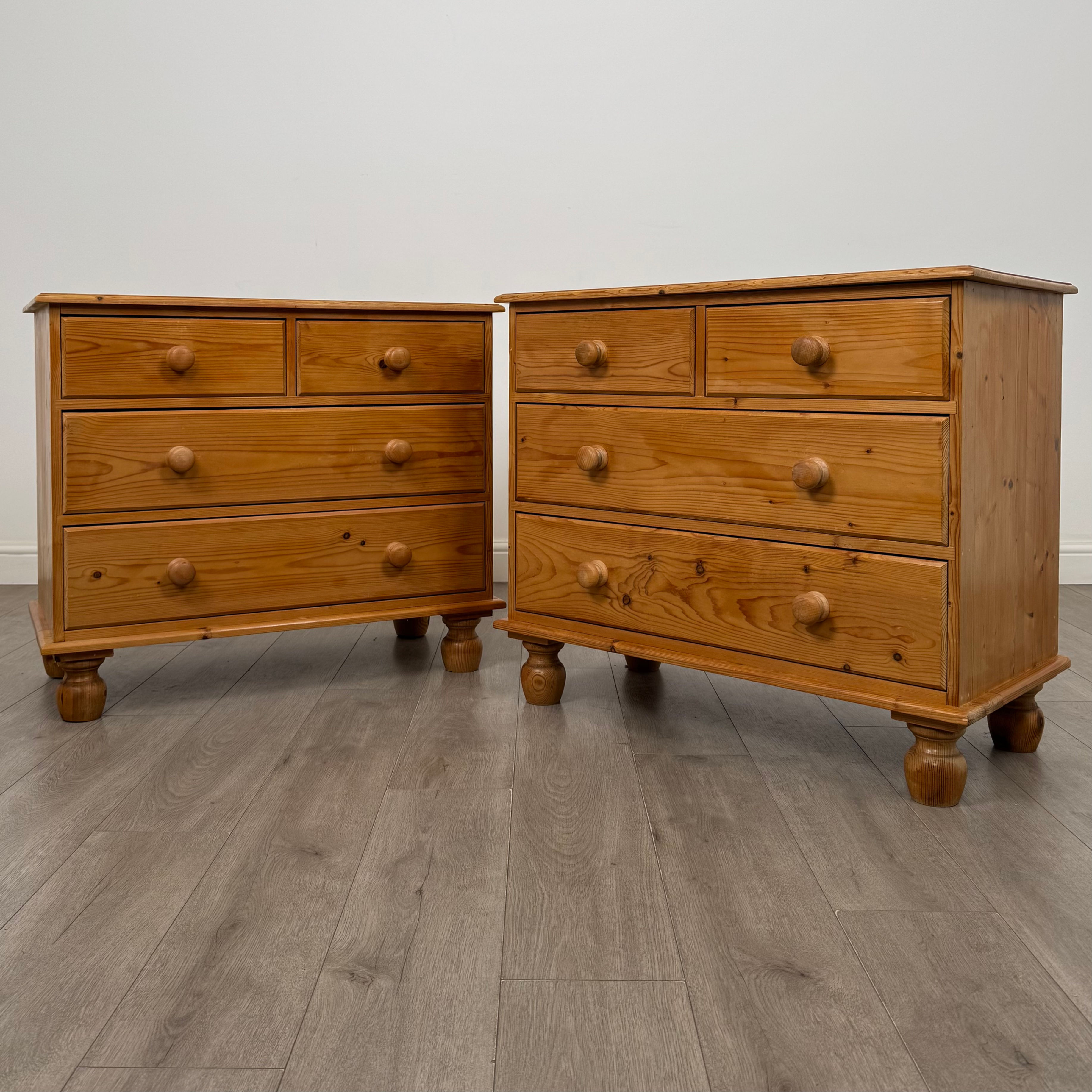 Vintage 20th Century Pair Of Chest Of Drawers In Pine ( AF-5921 )