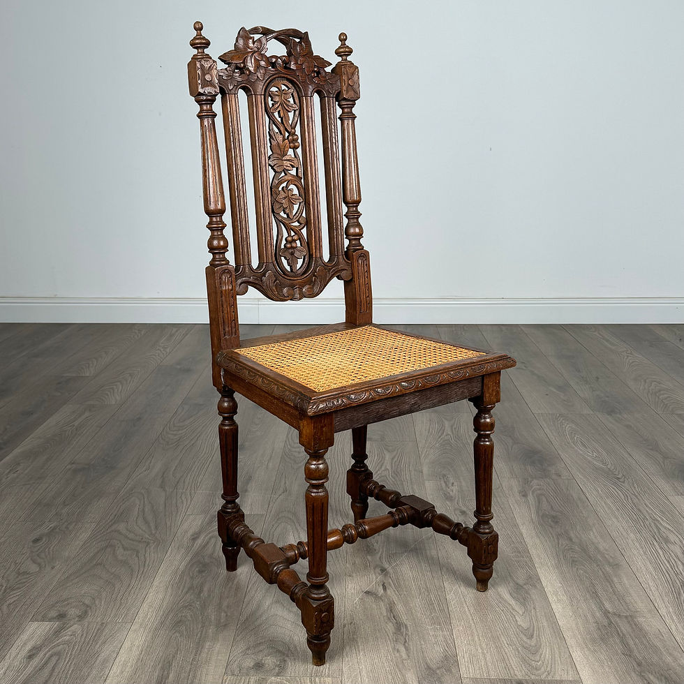 Thumbnail: Antique 19th Century Bedroom Chair / Hall Chair In Oak ( REF AF-3302 )