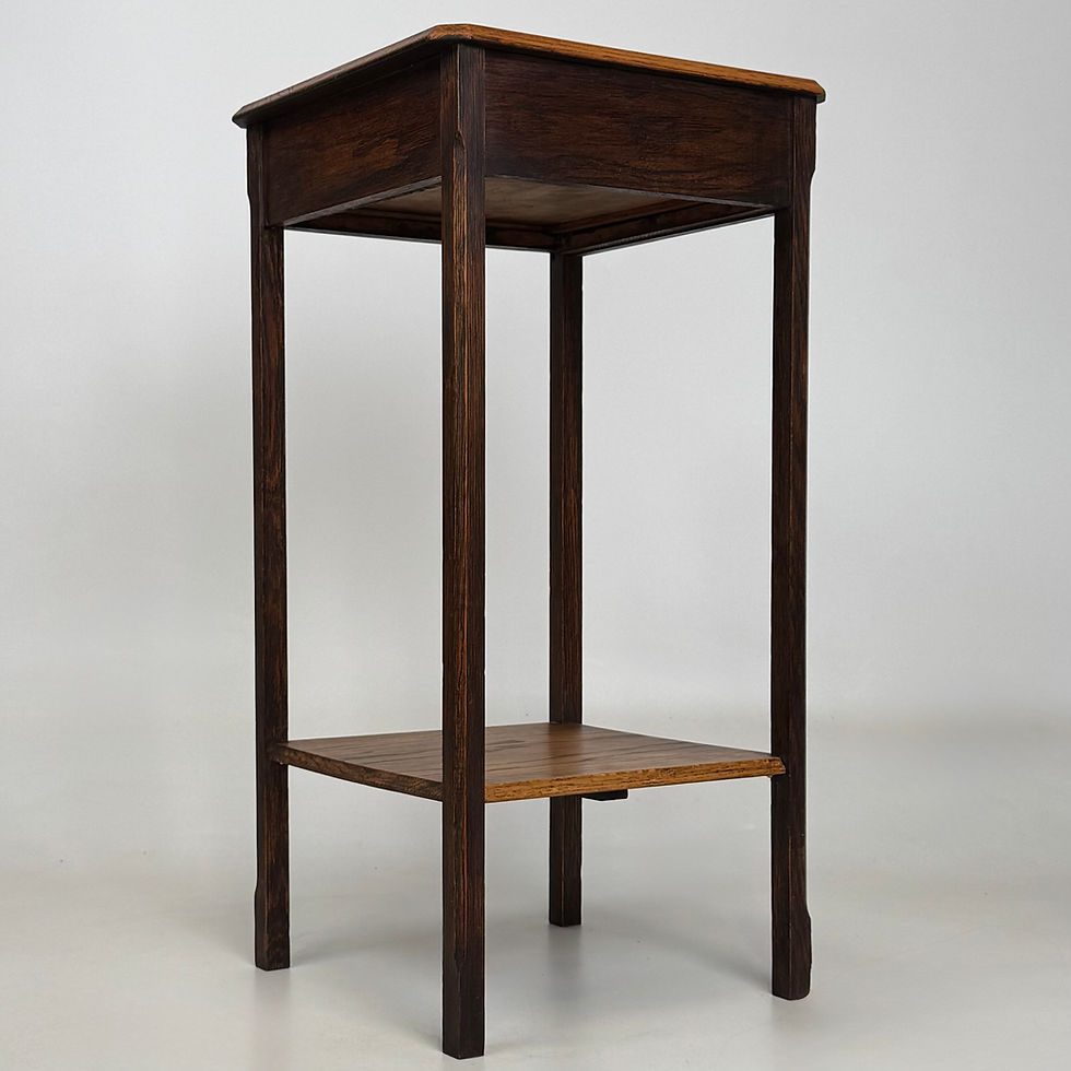Thumbnail: Antique 20th Century Small Edwardian Side Table In Oak ( AF-5526 )