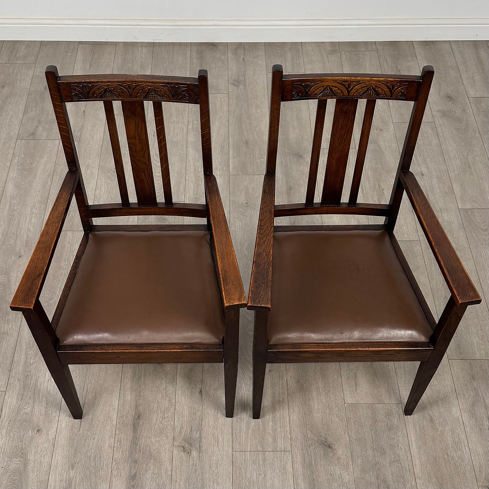 Thumbnail: Antique 18th Century Dining Table With 6 Dining Chairs In Oak ( AF-5307 )