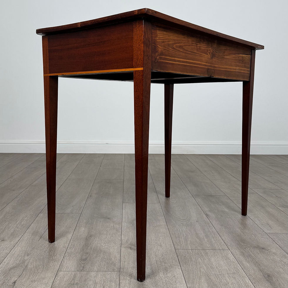 Thumbnail: Antique 18th Century Good Quality Writing Table In Mahogany ( REF AF-4026 )