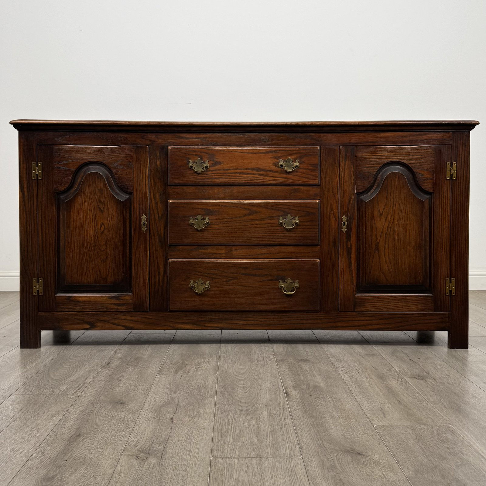 Antique Oak Sideboard | Brass Handles | AF-6501