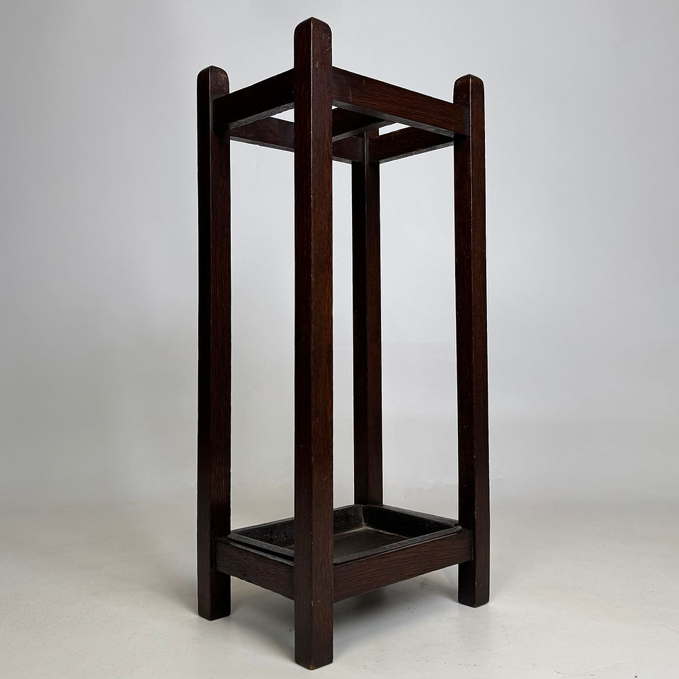 Thumbnail: Antique 20th Century Small Edwardian Umbrella Stand In Oak ( AF-6335 )