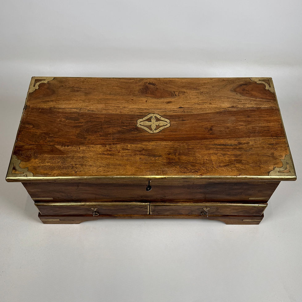 Thumbnail: Antique 20th Century Brass Inlaid Fitted Storage Chest ( AF-5353 )