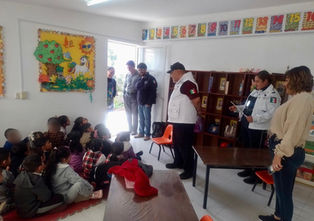 MÁS DE MIL ALUMNOS HAN RECIBIDO A PERSONAL DE MOVILIDAD Y TRANSPORTEY PREVENCION DEL DELITO EN ESCUELAS DURANTE EL ÚLTIMO SEMESTRE