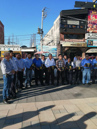 TRANSPORTISTAS DE TIZAYUCA IMPLEMENTAN MEDIDAS PARA EVITAR CONTAGIOS POR COVID-19