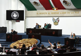 Legisladores aprueban prórroga de tres años para la conclusión del proceso de transición de la Procuraduría General de Justica a Fiscalía