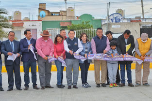 ENTREGA ALCALDE RAÚL CAMACHO, PAVIMENTACIÓN EN AV. LOS INGENIEROS EN LOS TUZOS