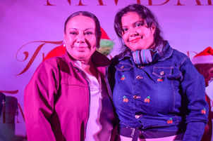 *Sistema DIF Tulancingo realiza encendido de la Villa Navideña “Estación de la Navidad”*