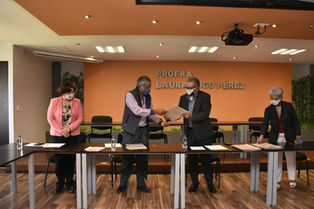 GOBIERNOS ESTATAL Y MUNICIPAL BRINDAN CERTEZA JURÍDICA INMOBILIARIA A CENTROS ESCOLARES DE TIZAYUCA