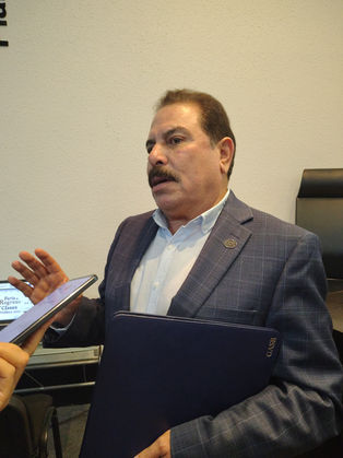 Por no acatar el reglamento interno el dirigente de la Canaco ServyturPachuca, Luis Miguel Escudero Hernández, fue dado de baja del CCEH.