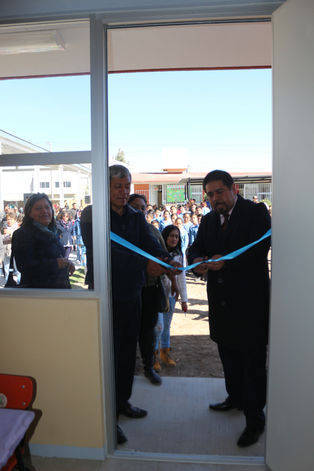 GABRIEL GARCÍA ROJAS INAUGURÓ TECHUMBRE Y CINCO AULAS EN ESCUELA PRIMARIA DEL FRACCIONAMIENTO VILLA