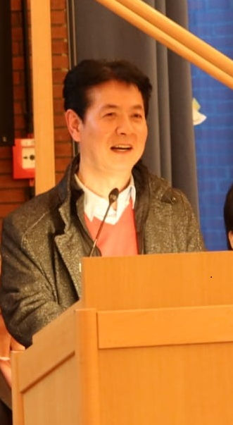 제32대 함부르크 한인회 회장으로 선출된 신길봉 신임 회장 공식 인물 사진