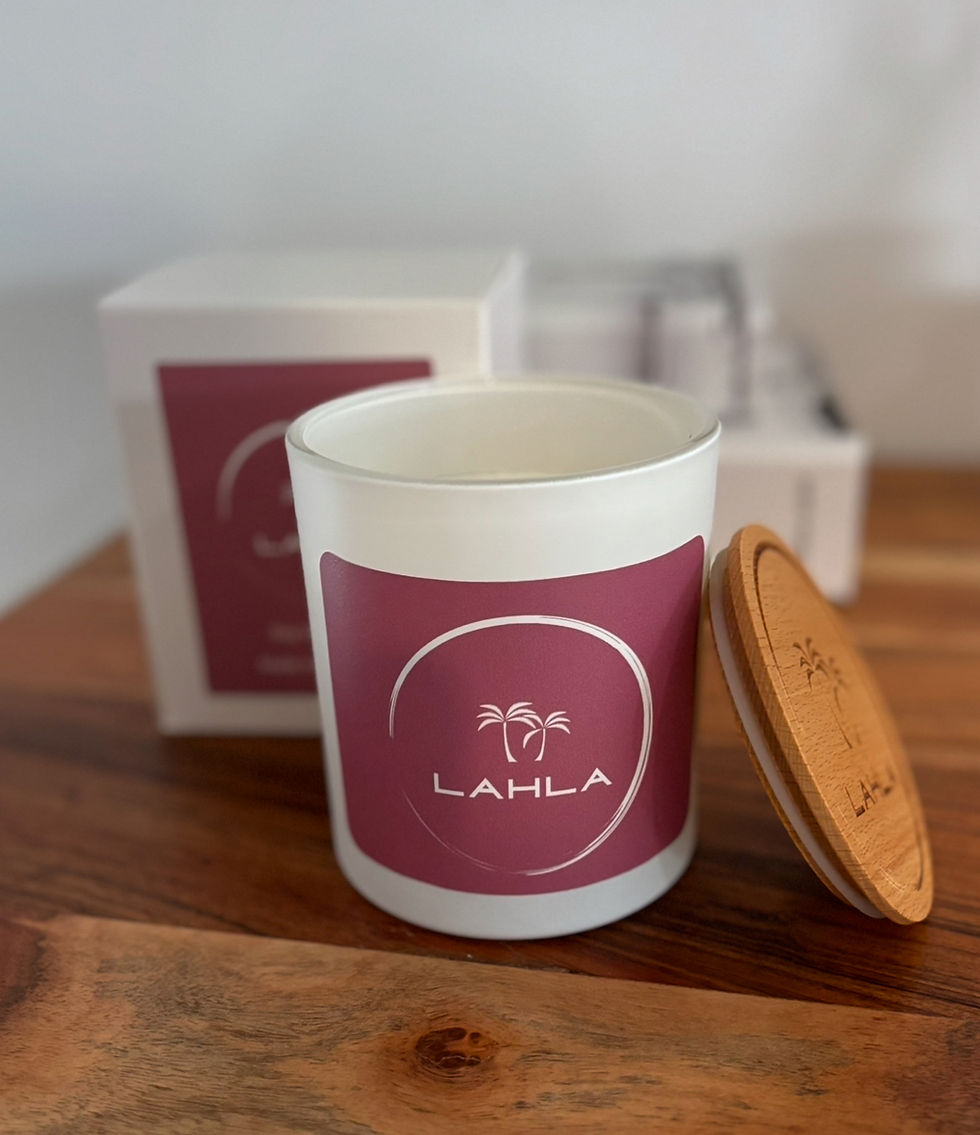 Thumbnail: PASSIONFRUIT & PAW PAW SIGNATURE SOY CANDLE 400G
