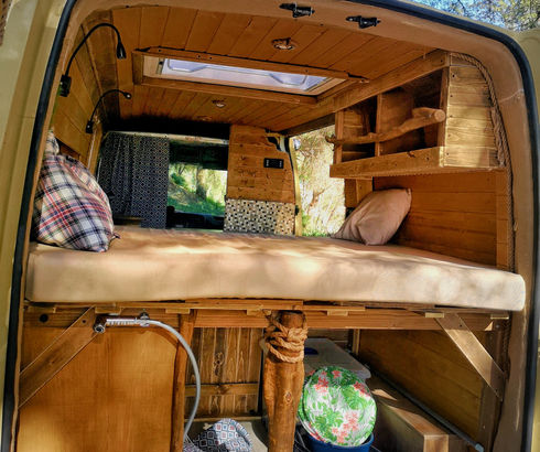 ALQUILER Y VENTA FURGONETA CAMPERIZADA VANHALLA VANS.jpeg