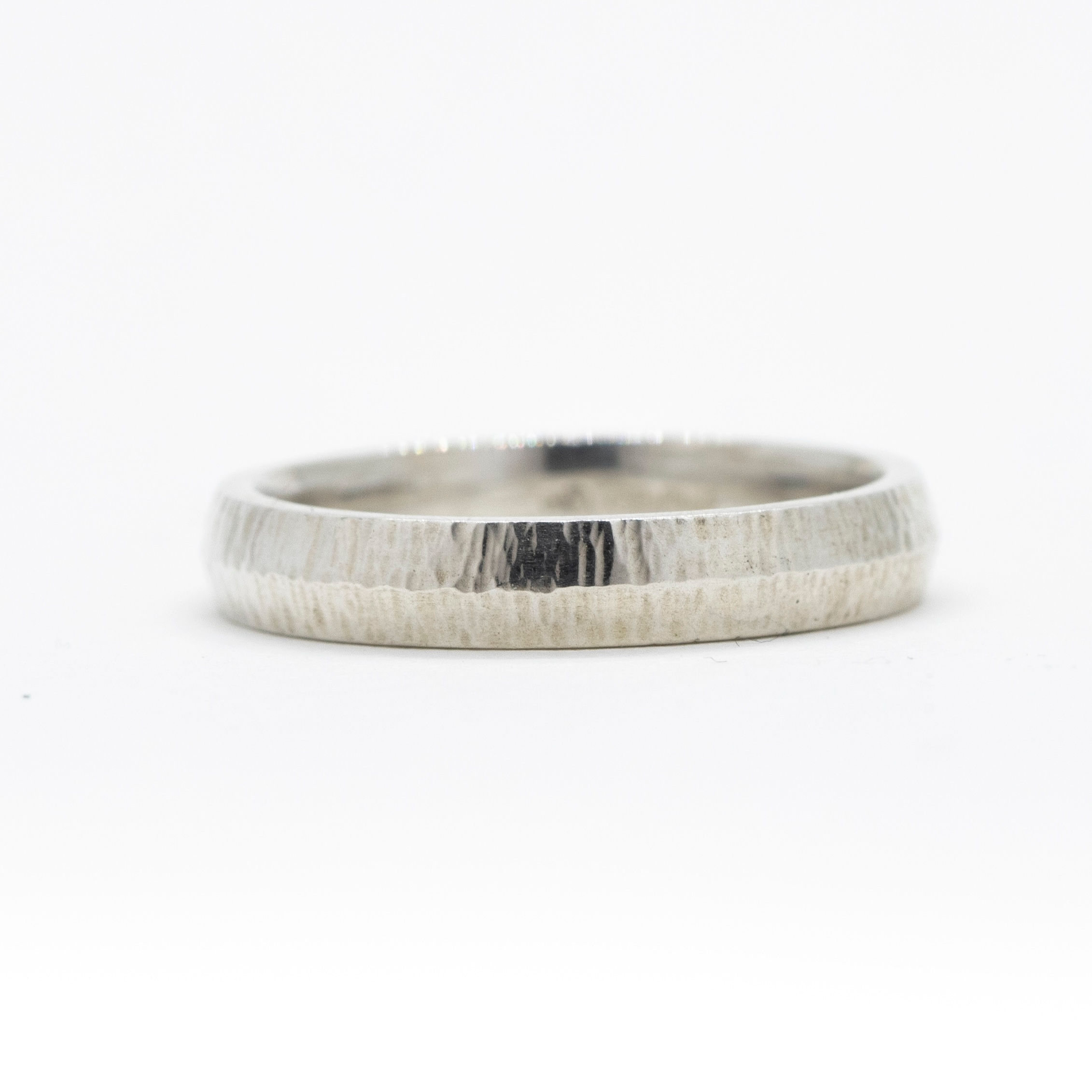 Ridge 4mm Wedding Ring