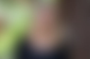 Naturflamme feiert das 1-Jährige