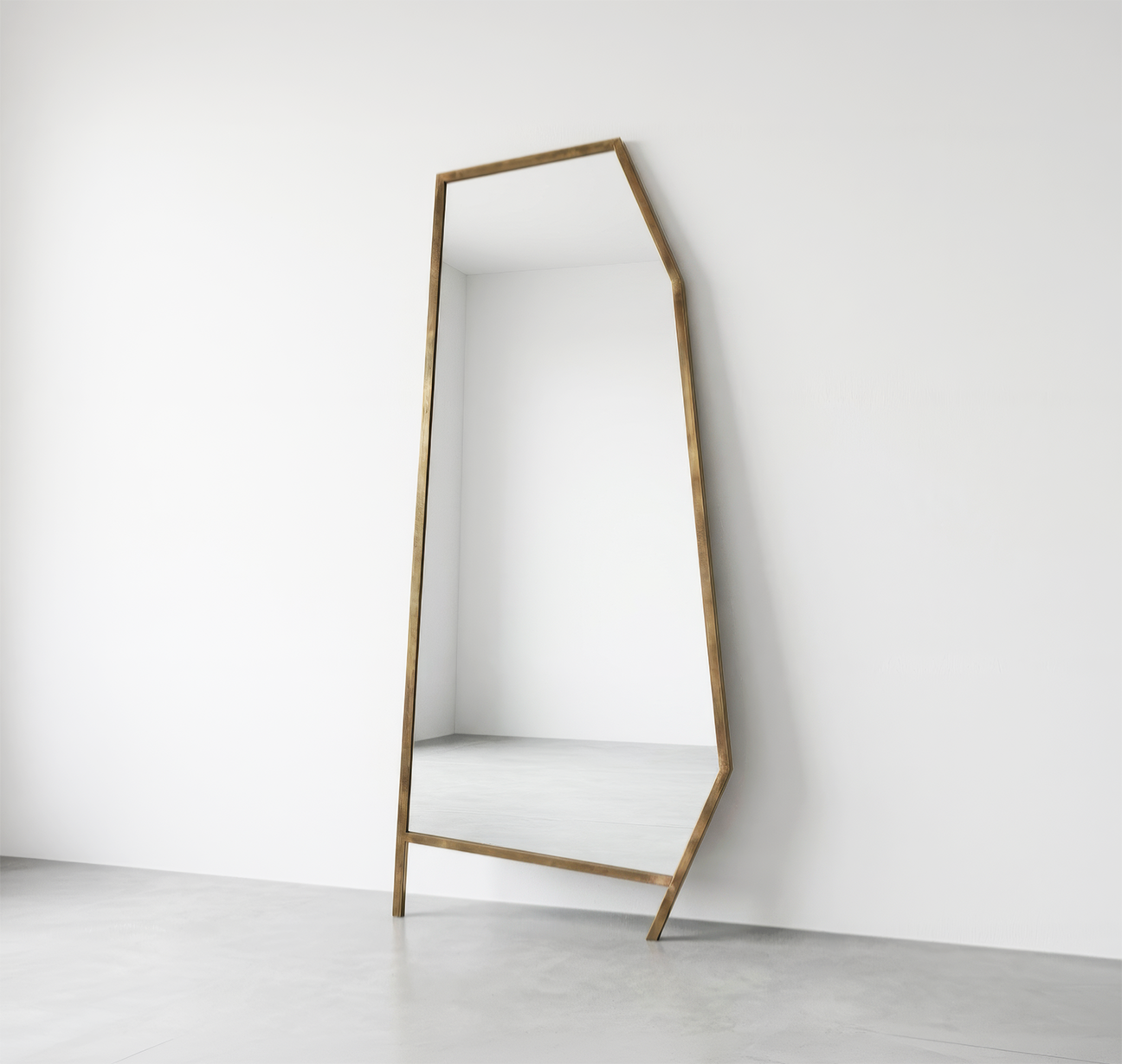 The Sierra Floor Mirror
