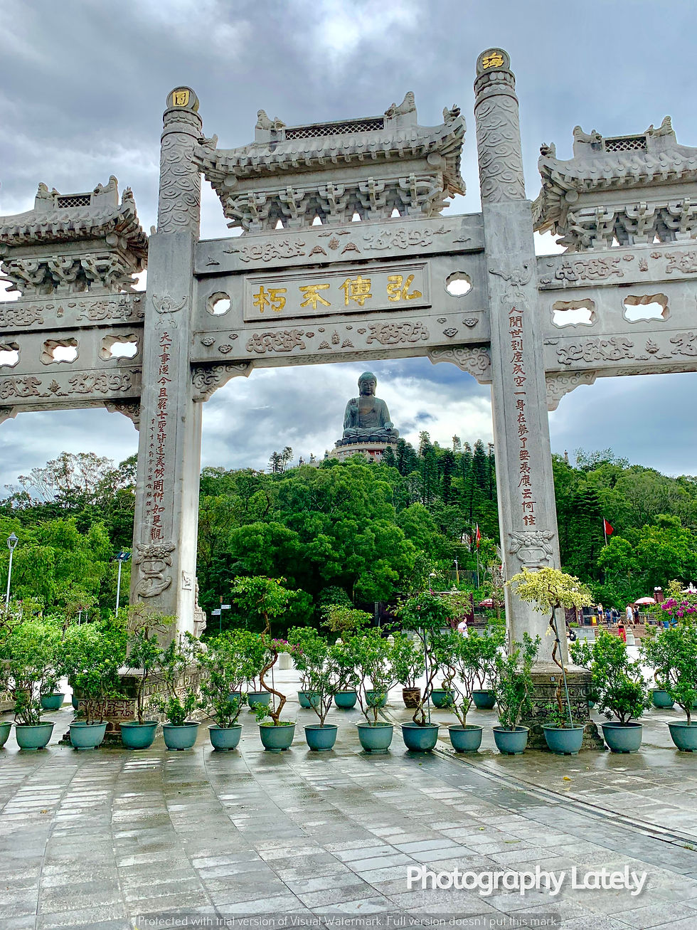 Tian Tan Buddha Gate by Cometan