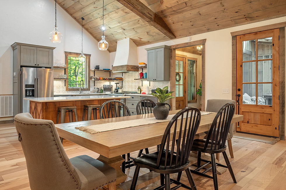 3438 Spring View Int 001.jpg