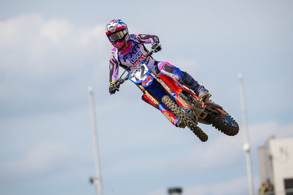 Beta debutta nel Supercross 250