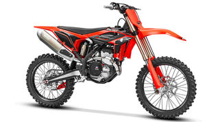 Beta lancia la RX250 4T (e aggiorna le altre cross)
