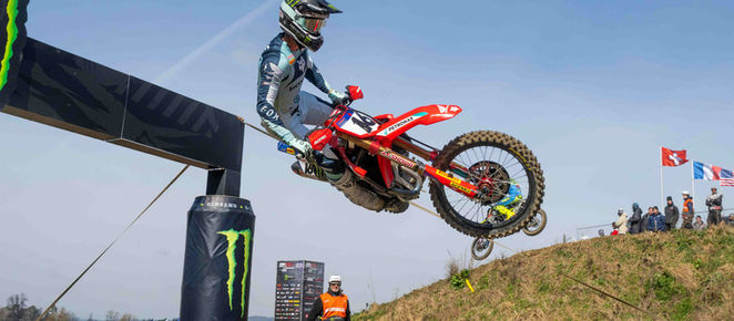 MXGP Svizzera: la prima di Vialle, ma che caos!