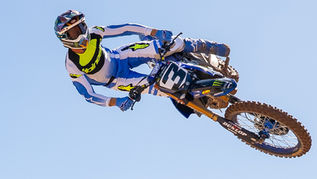 Alpinestars lancia la collezione MX 2026